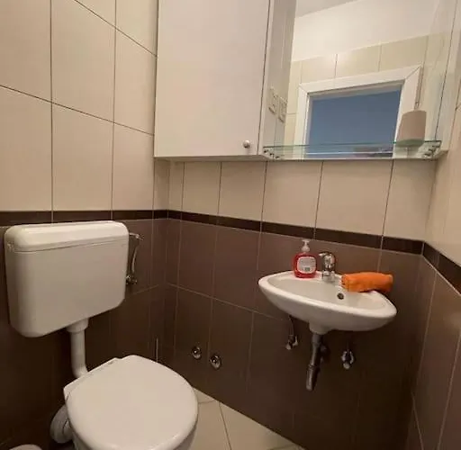 Room5 Fuer Familien&freunde, Strandnaehe, Meerblick Trogir